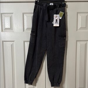 Women's Black Cargo Jeans